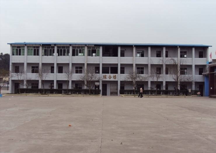 良安中學(xué)怎么樣、好不好？