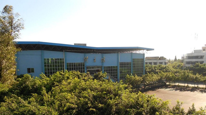 青神中學(xué)校園環(huán)境好不好？