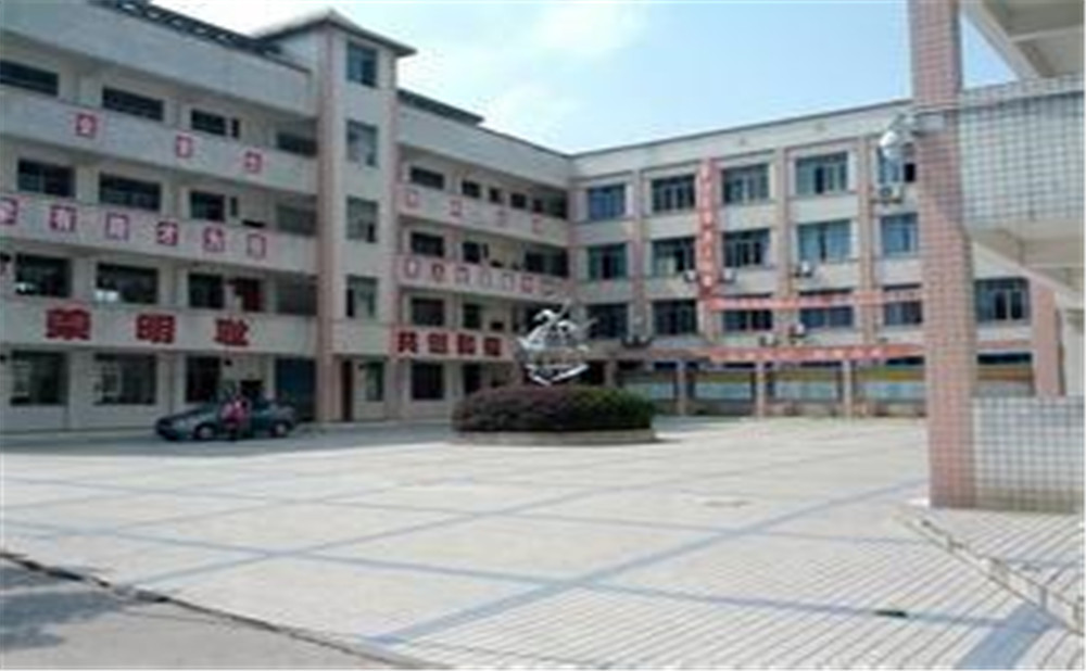 羅渡中學(xué)的招辦電話是多少？