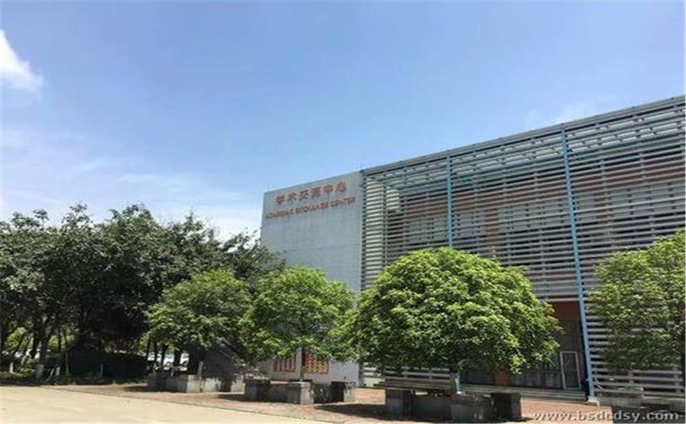 成都樹(shù)德中學(xué)光華校區(qū)的升學(xué)率高不高？