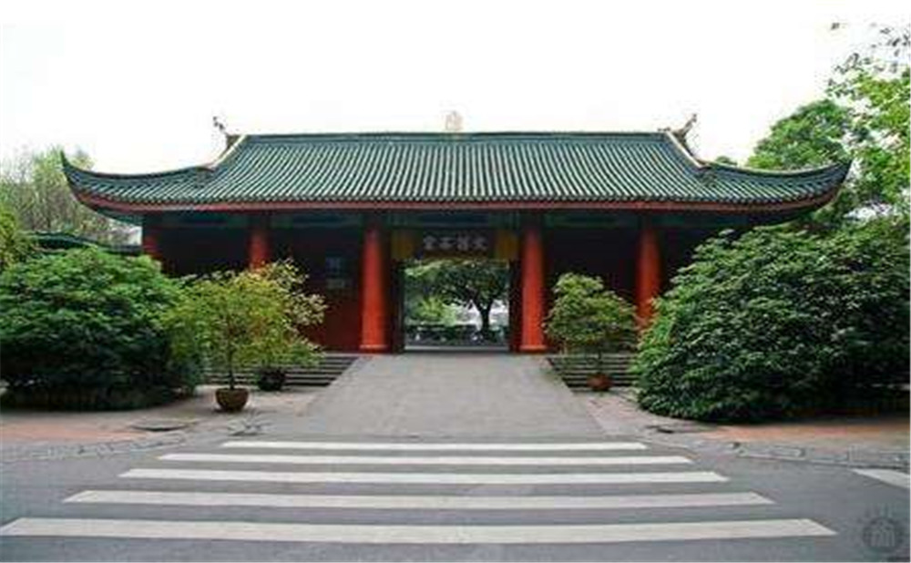 成都石室中學(xué)2020年招生標(biāo)準(zhǔn)是什么？
