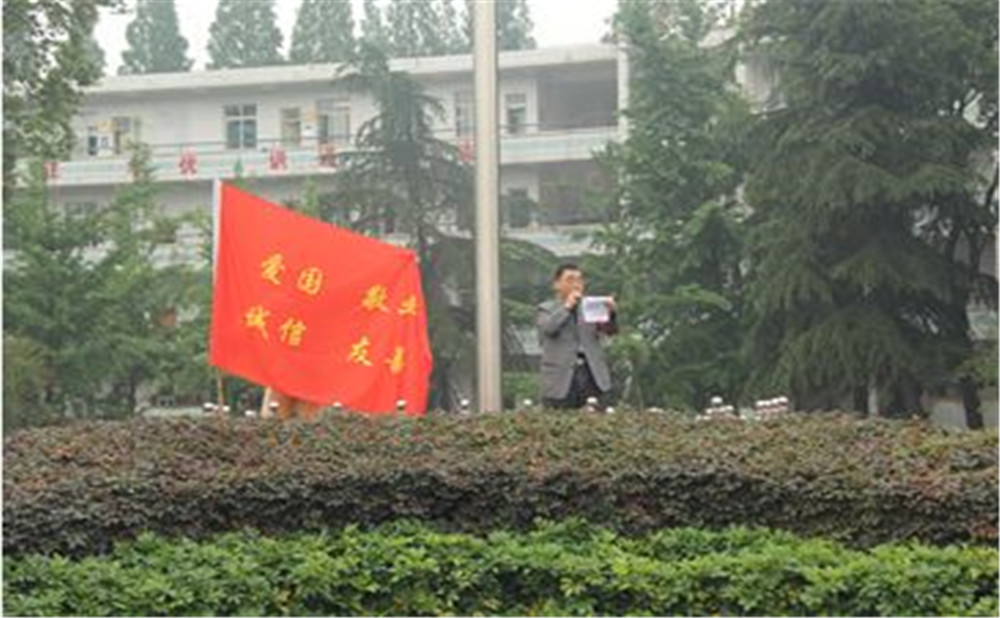 郫縣二中近三年錄取分?jǐn)?shù)線是多少？