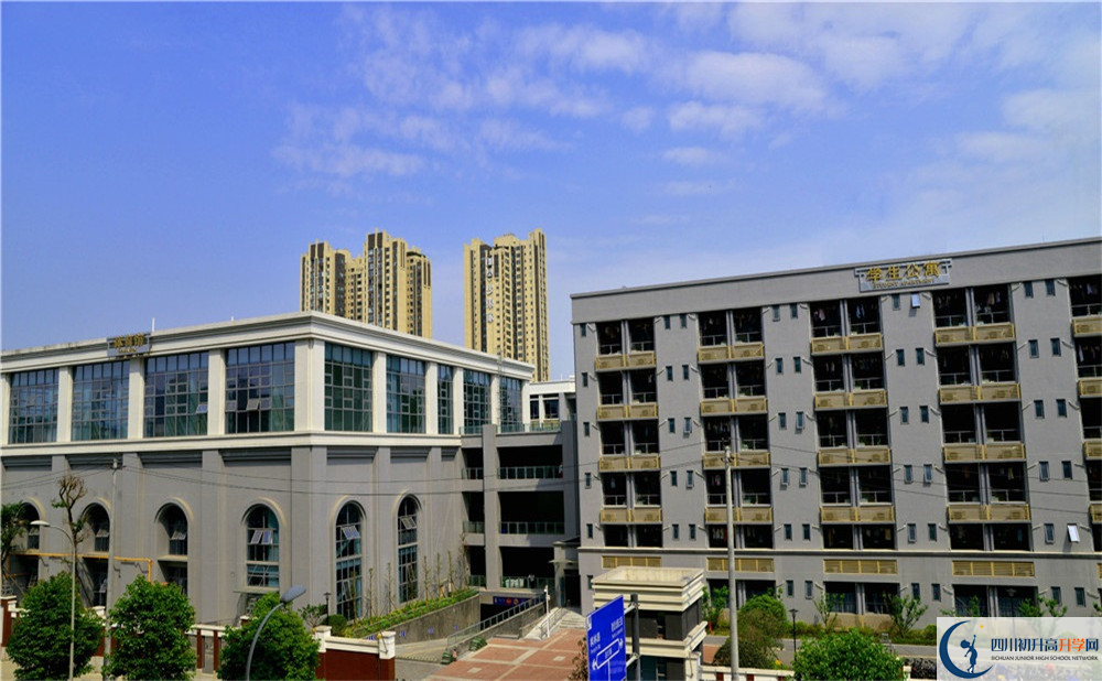 成都市第四十九中學(xué)的實(shí)驗(yàn)班怎么樣？