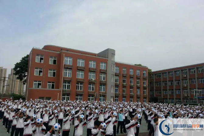 2020四川師范大學(xué)附屬第三實(shí)驗(yàn)中學(xué)的升學(xué)率是多少？