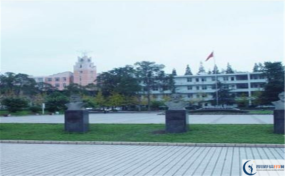 2020郫縣二中的升學(xué)率有多少？