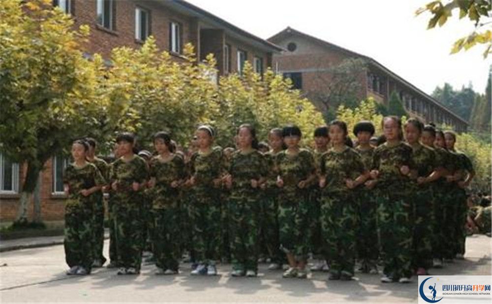 石室聯(lián)合中學(xué)蜀華分校招生考試科目是什么？