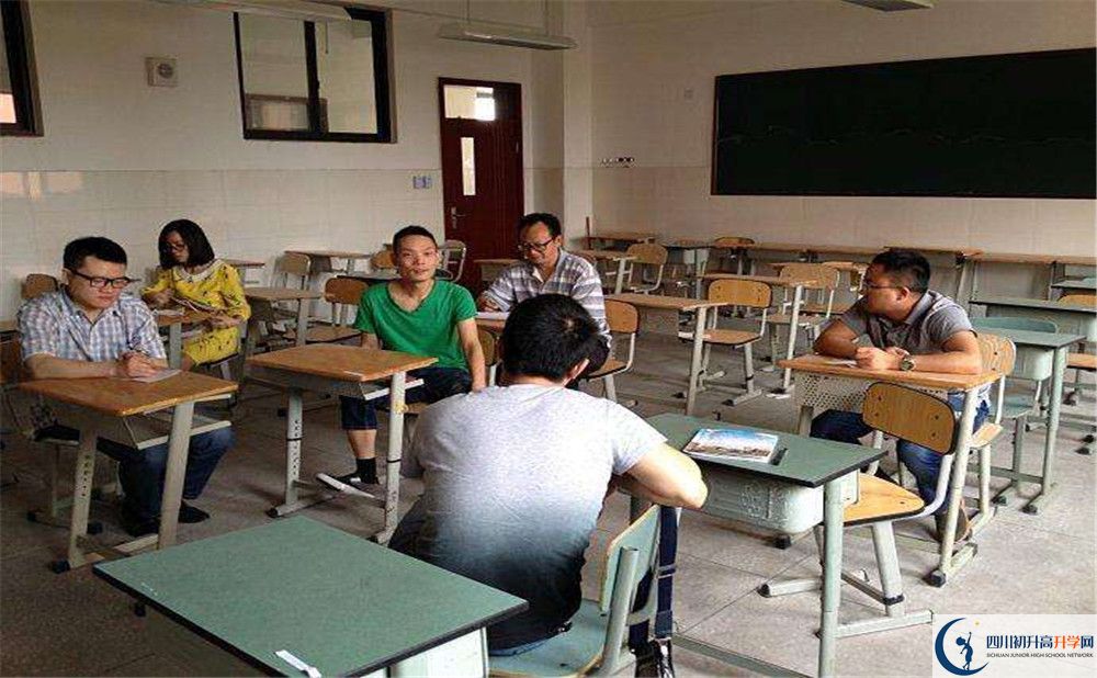 成都實驗中學2020年外地生學費是多少？