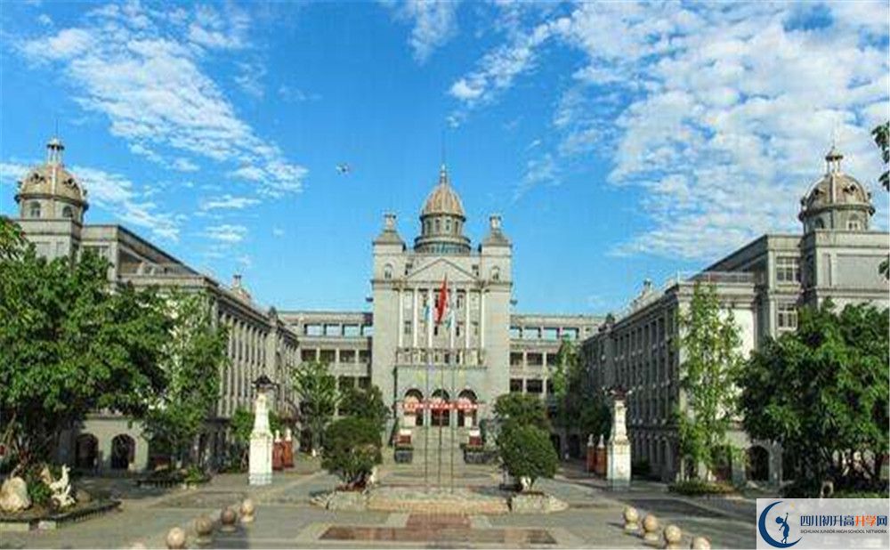成都石室外國(guó)語(yǔ)學(xué)校的位置在哪里？