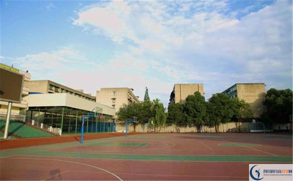 升庵中學(xué)是私立收費嗎？
