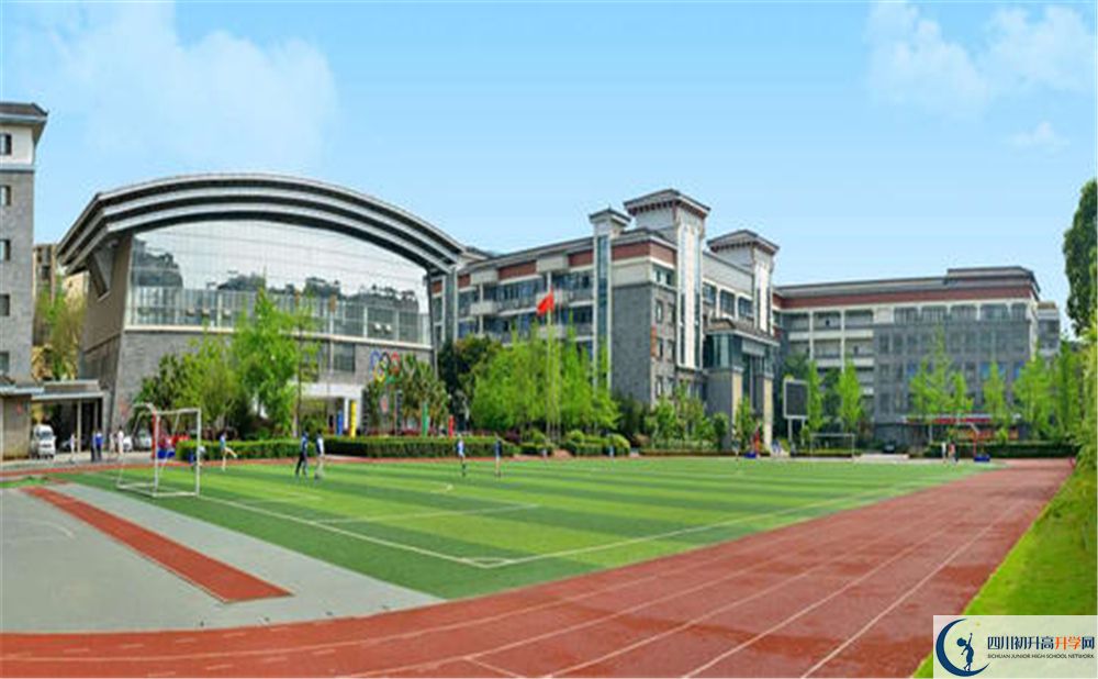 成都市西北中學(xué)補課嗎？