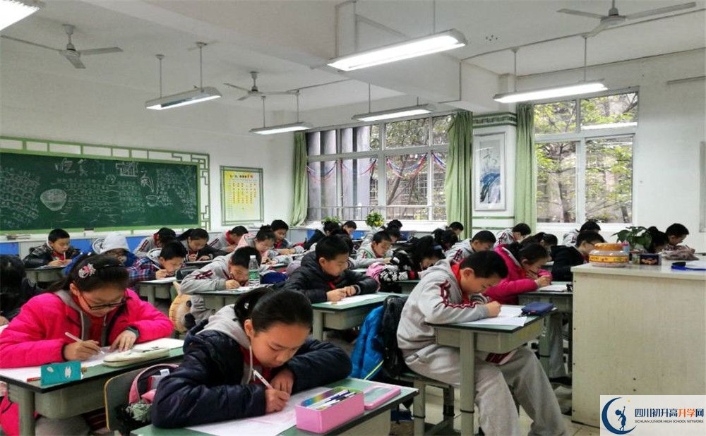 2020成都市石室聯(lián)中蜀華分校二診數(shù)學(xué)試題答案在哪看？