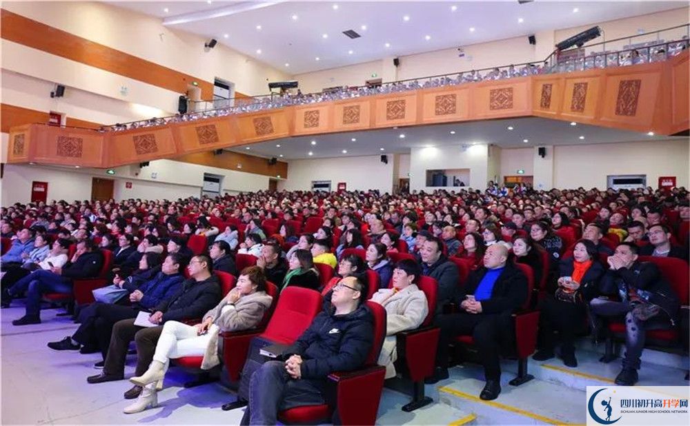 成都石室中學北湖校區(qū)2020年高考人數(shù)是多少？
