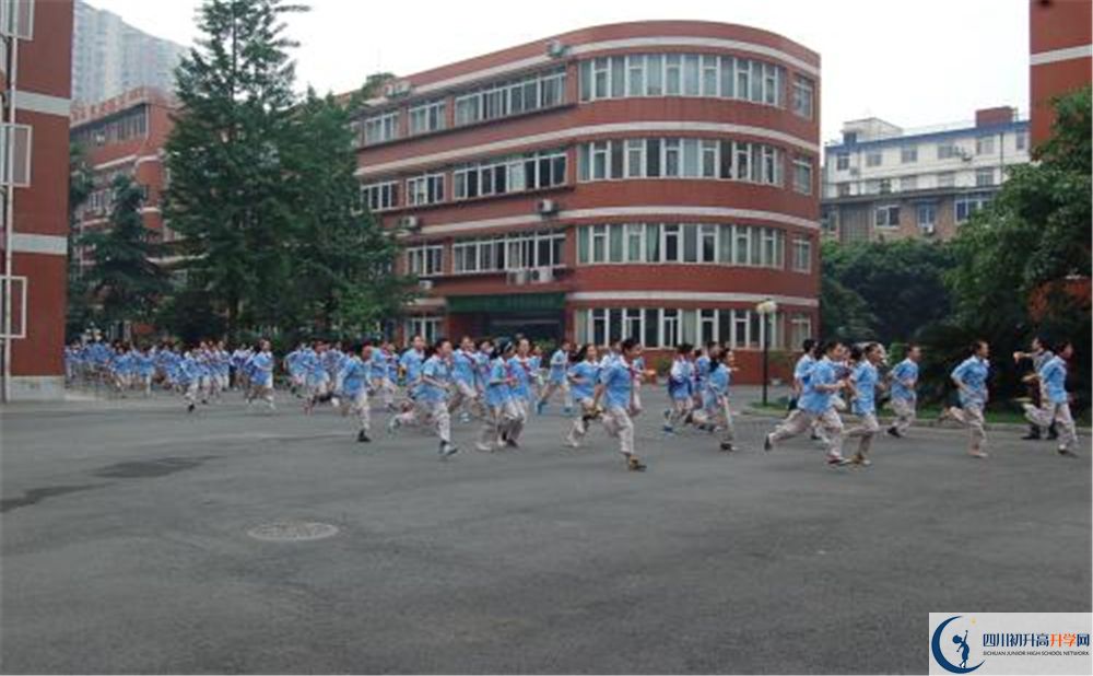 北師大成都實驗中學怎么樣？